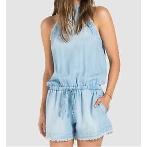 Cloth & Stone Romper. Blue. Size small